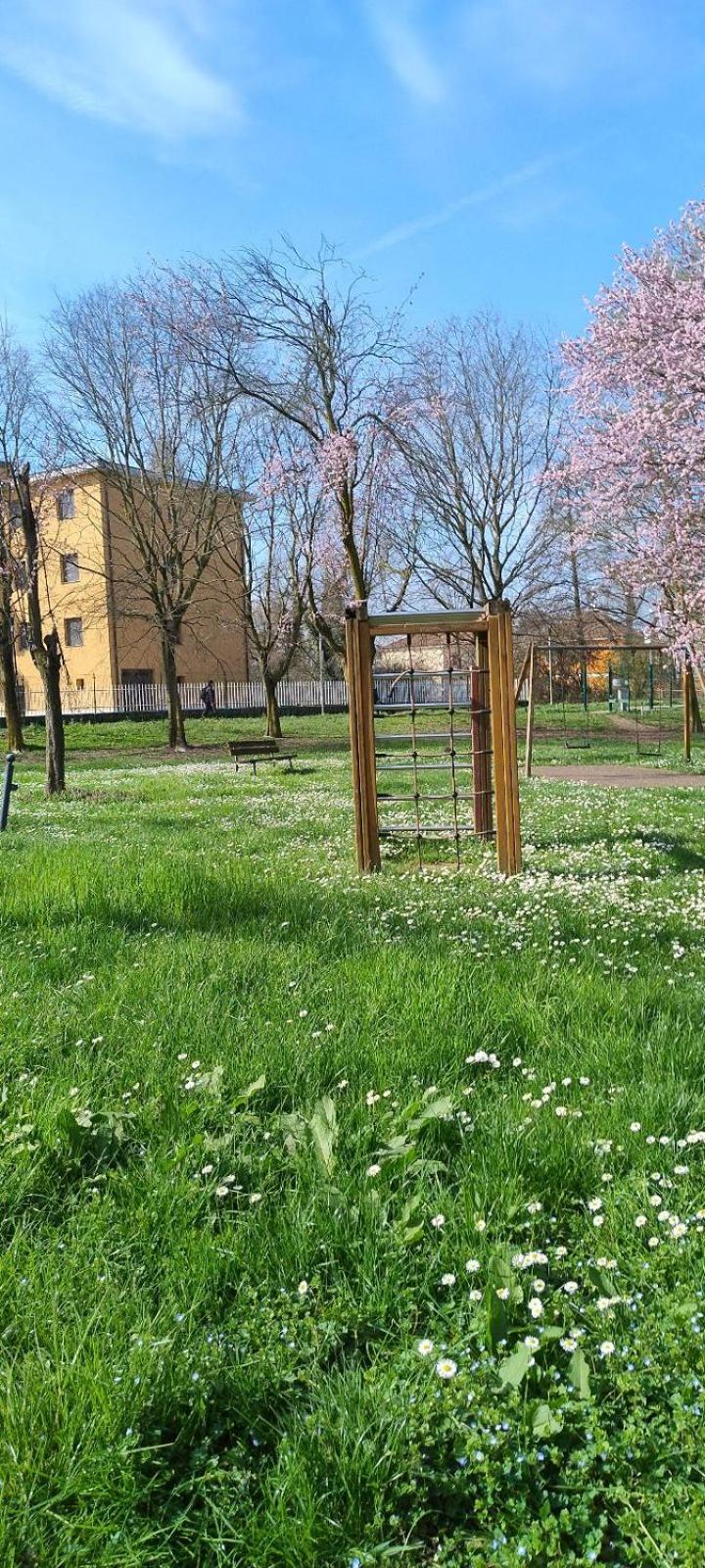 Shanti Ca' Casa Indipendente Con Giardino Lacchiarella Exterior foto